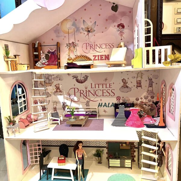 Sally's doll house